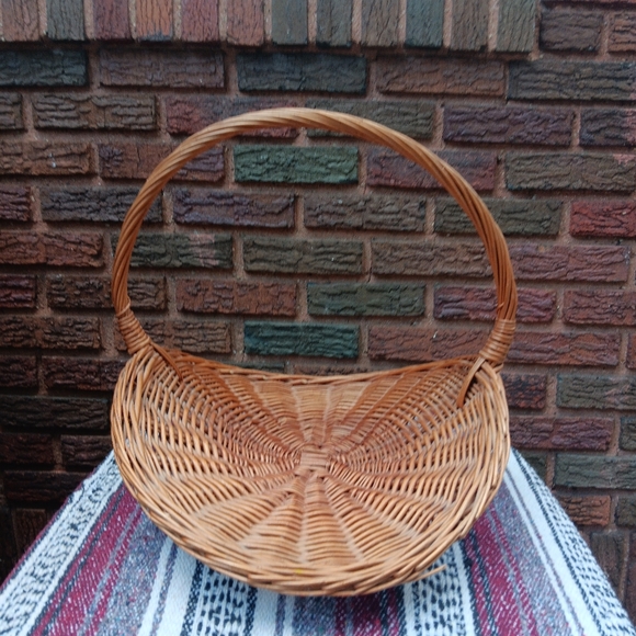 VTG Large Wicker Flower Foraging Wicker Flat Basket Top Handle Boho Cottagecore - Picture 6 of 7